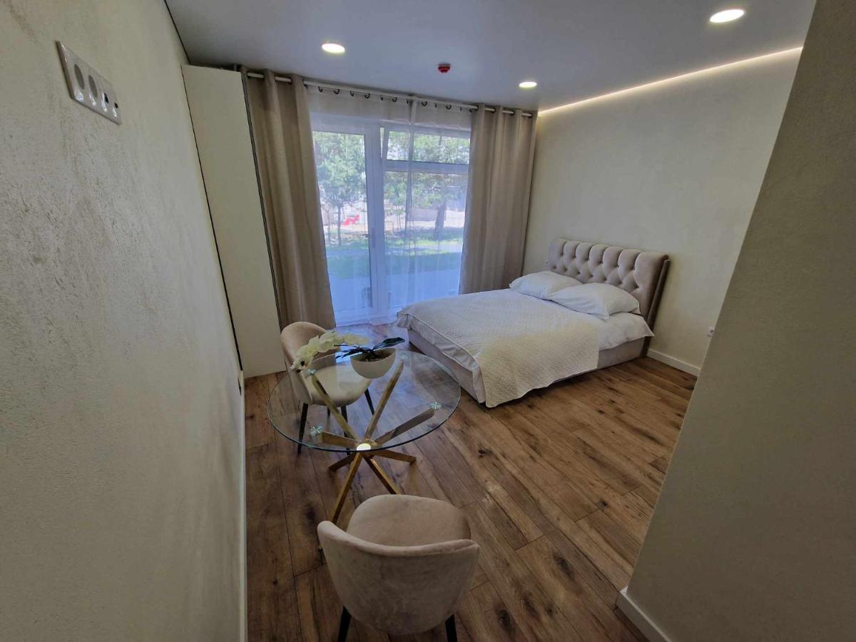 2Rest Aparthotel Palanga Ngoại thất bức ảnh